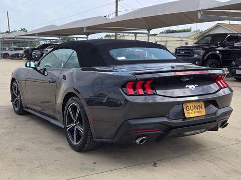 Used 2024 Ford Mustang Premium RWD image 5