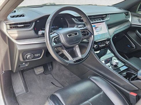 Used 2021 Jeep Grand Cherokee L Overland w/ Advanced Protech Group III image 10