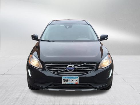 Used 2016 Volvo XC60 T6 w/ Climate Package image 8