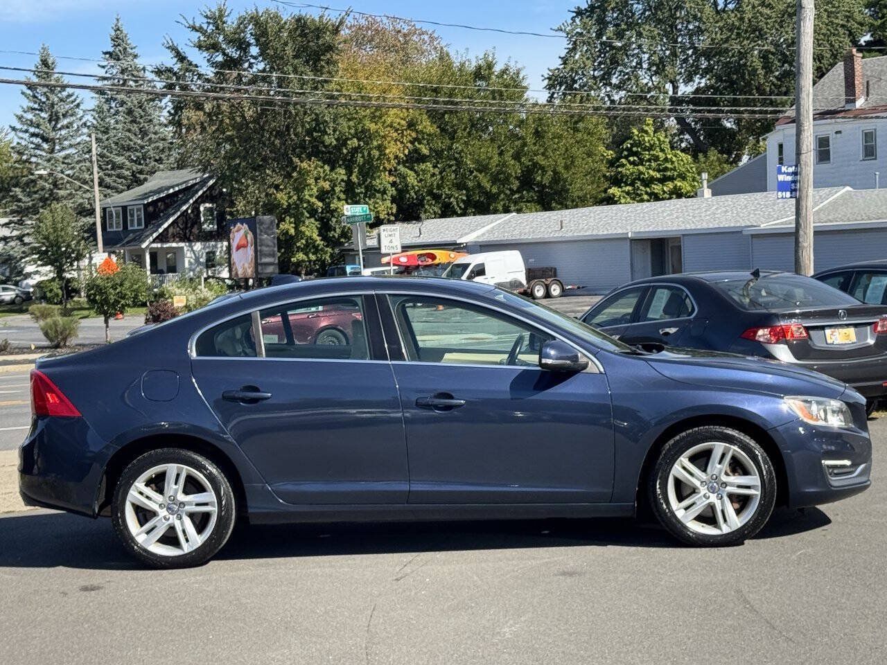 Used 2014 Volvo S60 T5 AWD/4WD image 8