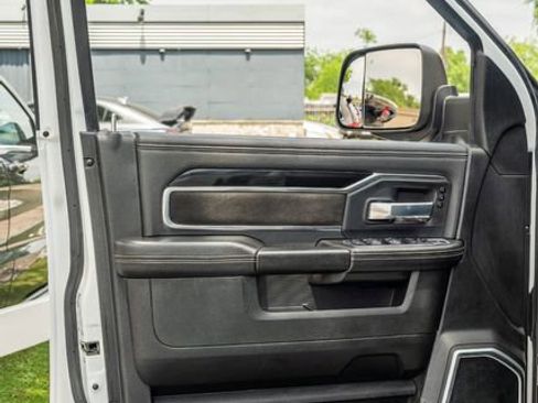 Used 2020 RAM 3500 Laramie w/ Night Edition AWD/4WD image 17