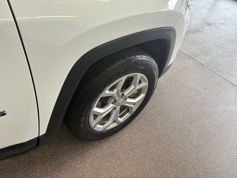 Used 2024 Jeep Compass Sport AWD/4WD image 24