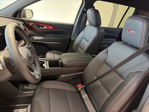 New 2026 Chevrolet Traverse Z71 w/ Driver Confidence Package image 11