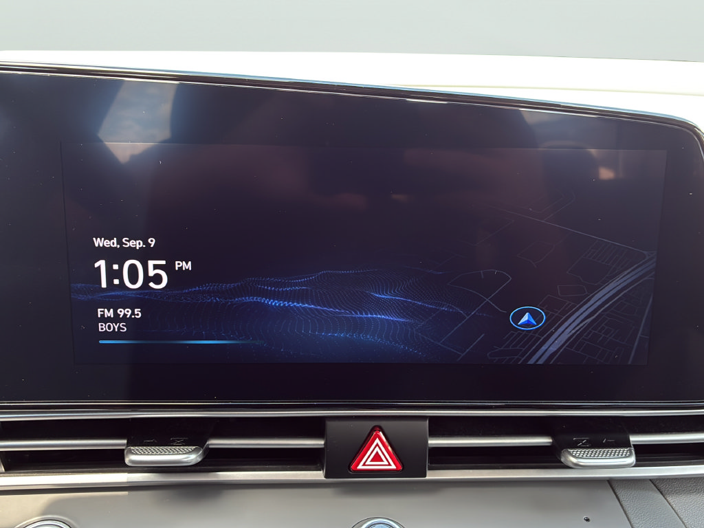 Used 2023 Hyundai Elantra SEL w/ Convenience Package FWD image 17