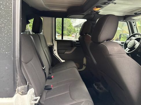 Used 2016 Jeep Wrangler Unlimited Sport w/ Quick Order Package 24S AWD/4WD image 10
