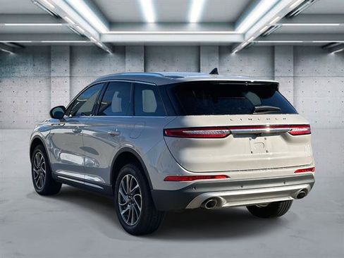 Used 2022 Lincoln Corsair AWD w/ Equipment Group 101A image 6