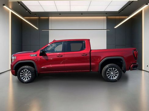 Used 2021 GMC Sierra 1500 AT4 w/ AT4 Value Package image 2