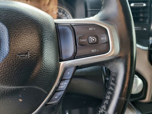 Used 2021 RAM 1500 Laramie image 28
