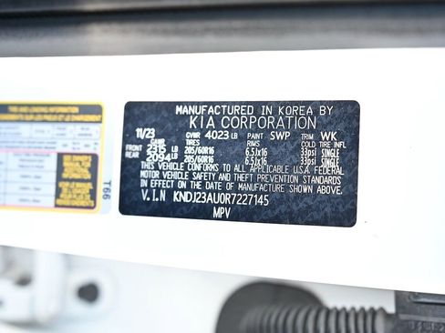 Used 2024 Kia Soul LX w/ Option Group 015 image 30