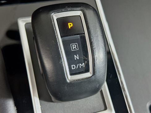 Used 2024 Mitsubishi Outlander SE FWD image 25