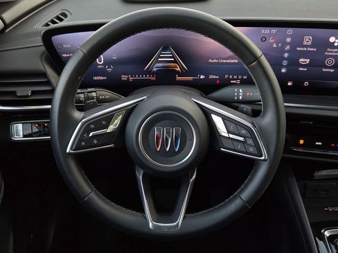 Used 2025 Buick Envision Preferred image 14