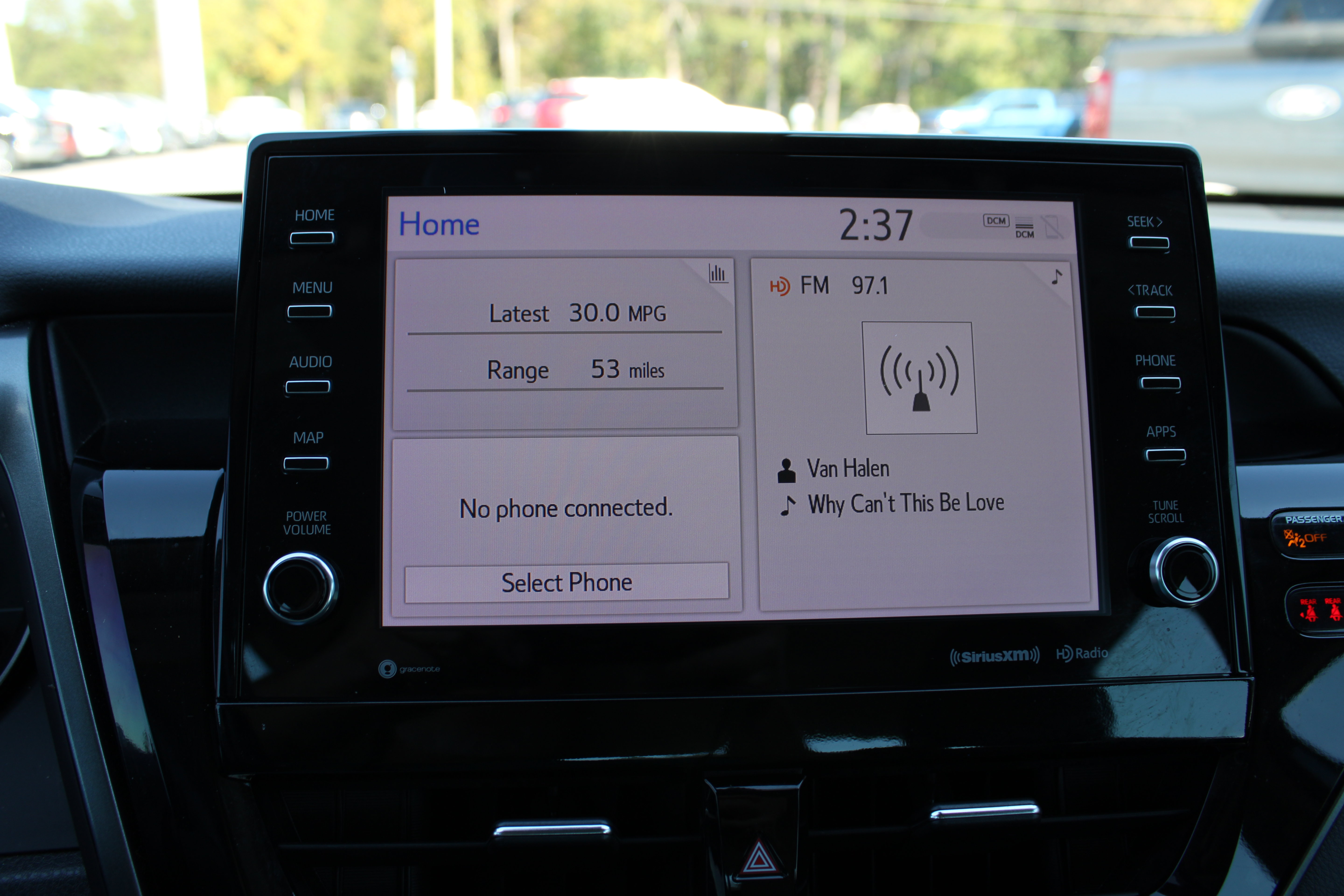 Used 2022 Toyota Camry SE w/ Audio Upgrade Package FWD image 20