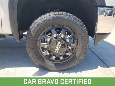Certified 2022 GMC Sierra 3500 SLE w/ SLE Value Package AWD/4WD image 23