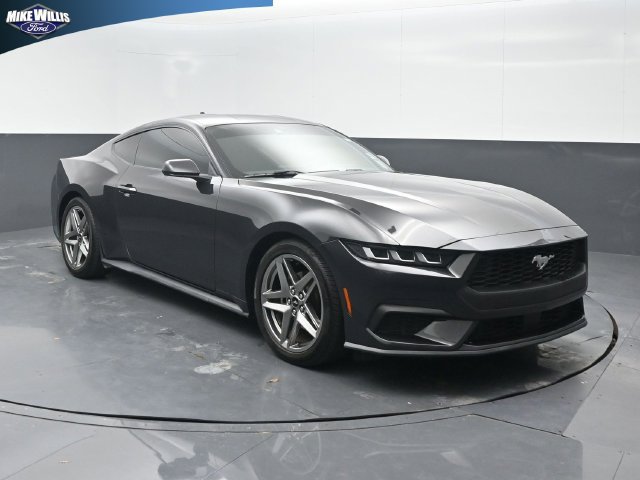Used 2024 Ford Mustang Coupe RWD image 1