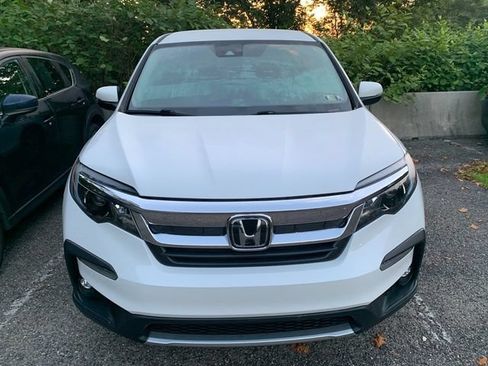 Used 2020 Honda Pilot EX image 3