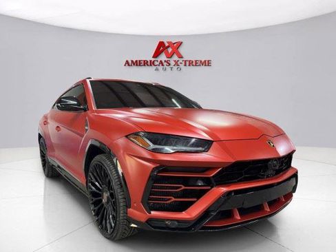 Used 2019 Lamborghini Urus AWD/4WD image 8