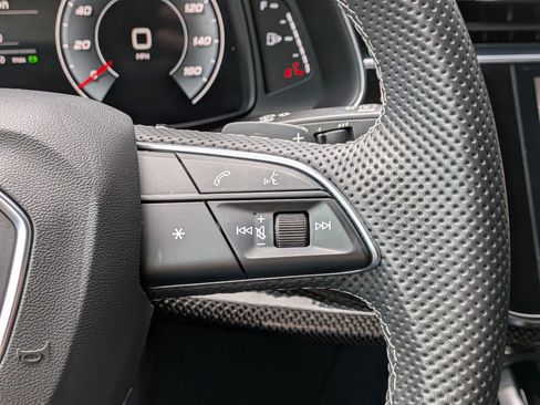 Used 2021 Audi SQ8 Prestige w/ Prestige Package AWD/4WD image 15