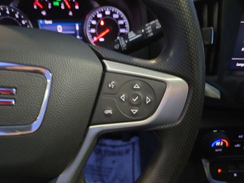 Used 2023 GMC Terrain SLE w/ Driver Convenience Package image 24