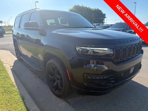 Used 2024 Jeep Wagoneer Series II AWD/4WD image 3