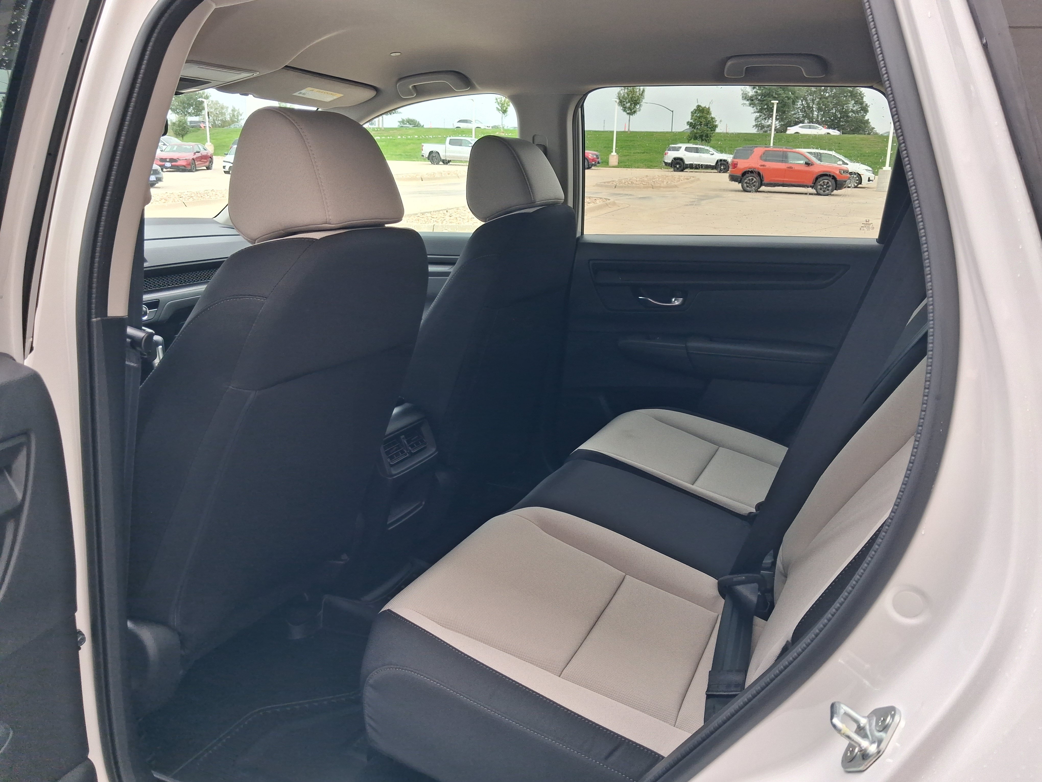 New 2027 Honda CR-V LX image 8