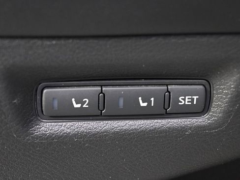 Used 2017 Nissan Murano SL w/ SL Technology Package AWD/4WD image 24