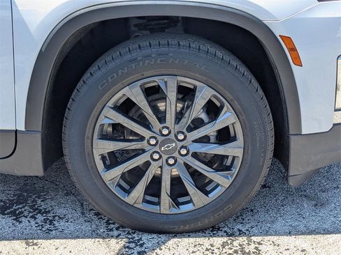 Used 2022 Chevrolet Traverse RS image 29
