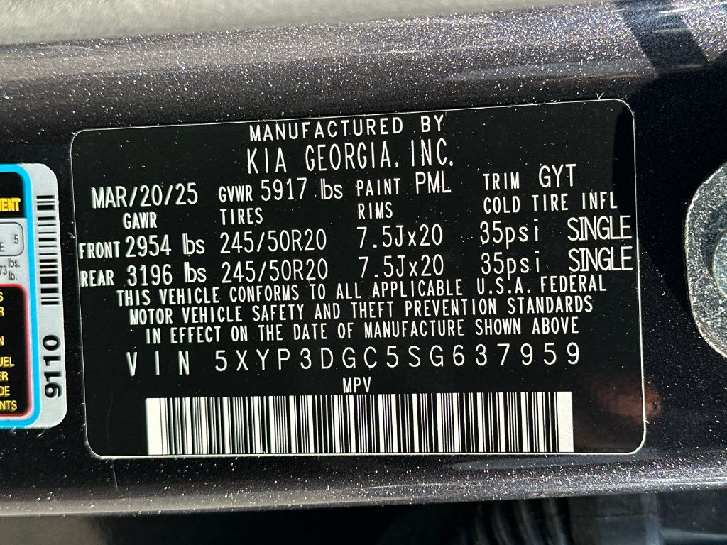 Certified 2025 Kia Telluride EX w/ EX Captain's Chair Package AWD/4WD image 36