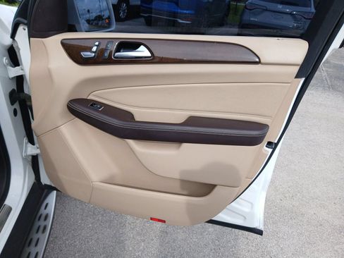 Used 2016 Mercedes-Benz GLE 350 image 16