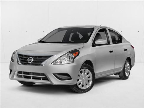 Used 2018 Nissan Versa SV FWD image 1