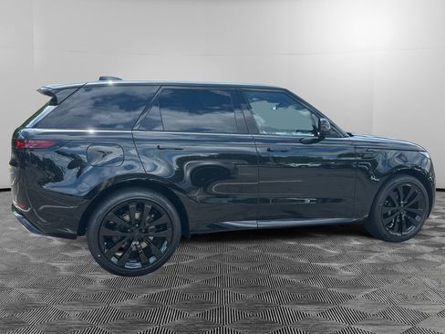 New 2026 Land Rover Range Rover Sport Dynamic SE AWD/4WD image 6