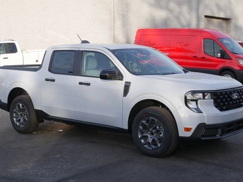 New 2025 Ford Maverick XLT w/ Equipment Group 301A image 6