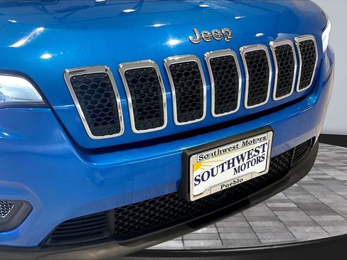 Used 2022 Jeep Cherokee Latitude Lux AWD/4WD image 32