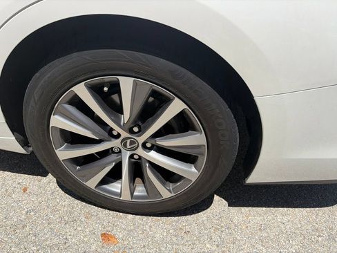 Used 2020 Lexus ES 350 w/ Premium Package FWD image 12