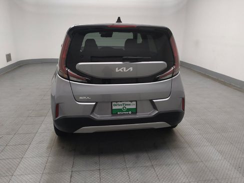 Used 2025 Kia Soul LX w/ LX Technology Package image 6