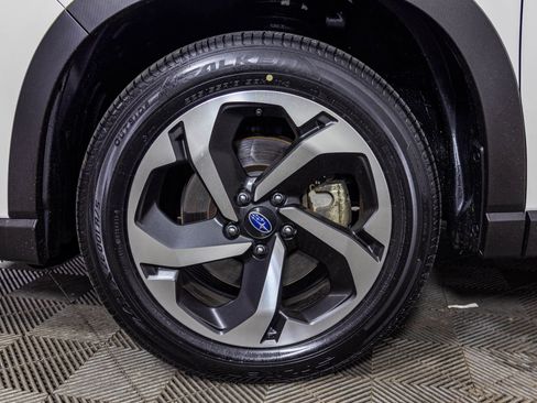 Used 2023 Subaru Forester Touring AWD/4WD image 55
