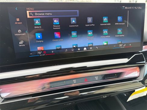 Certified 2025 BMW i5 xDrive40 w/ Premium Package image 25