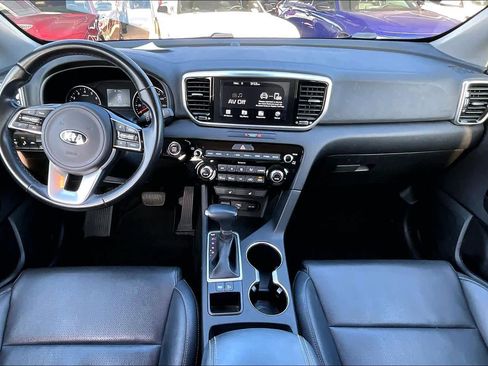 Used 2020 Kia Sportage EX image 9