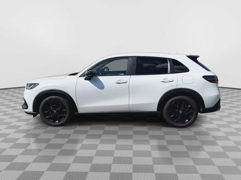 Used 2023 Honda HR-V Sport image 5
