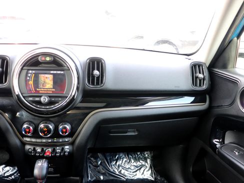 Used 2019 MINI Cooper Countryman S image 18