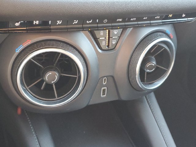 Certified 2022 Chevrolet Blazer LT FWD image 27