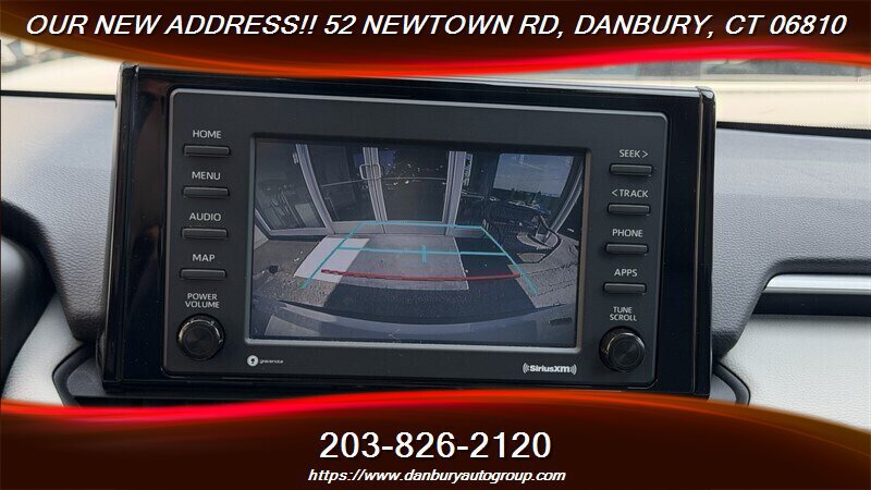 Used 2022 Toyota RAV4 XLE Premium FWD image 23