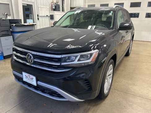 Used 2021 Volkswagen Atlas SEL image 2