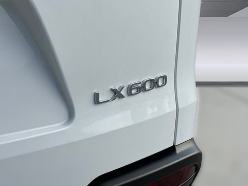 New 2026 Lexus LX 600 F Sport image 18