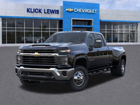 New 2026 Chevrolet Silverado 3500 LT AWD/4WD image 6