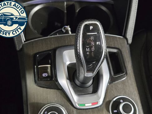 Used 2020 Alfa Romeo Stelvio Ti AWD/4WD image 18