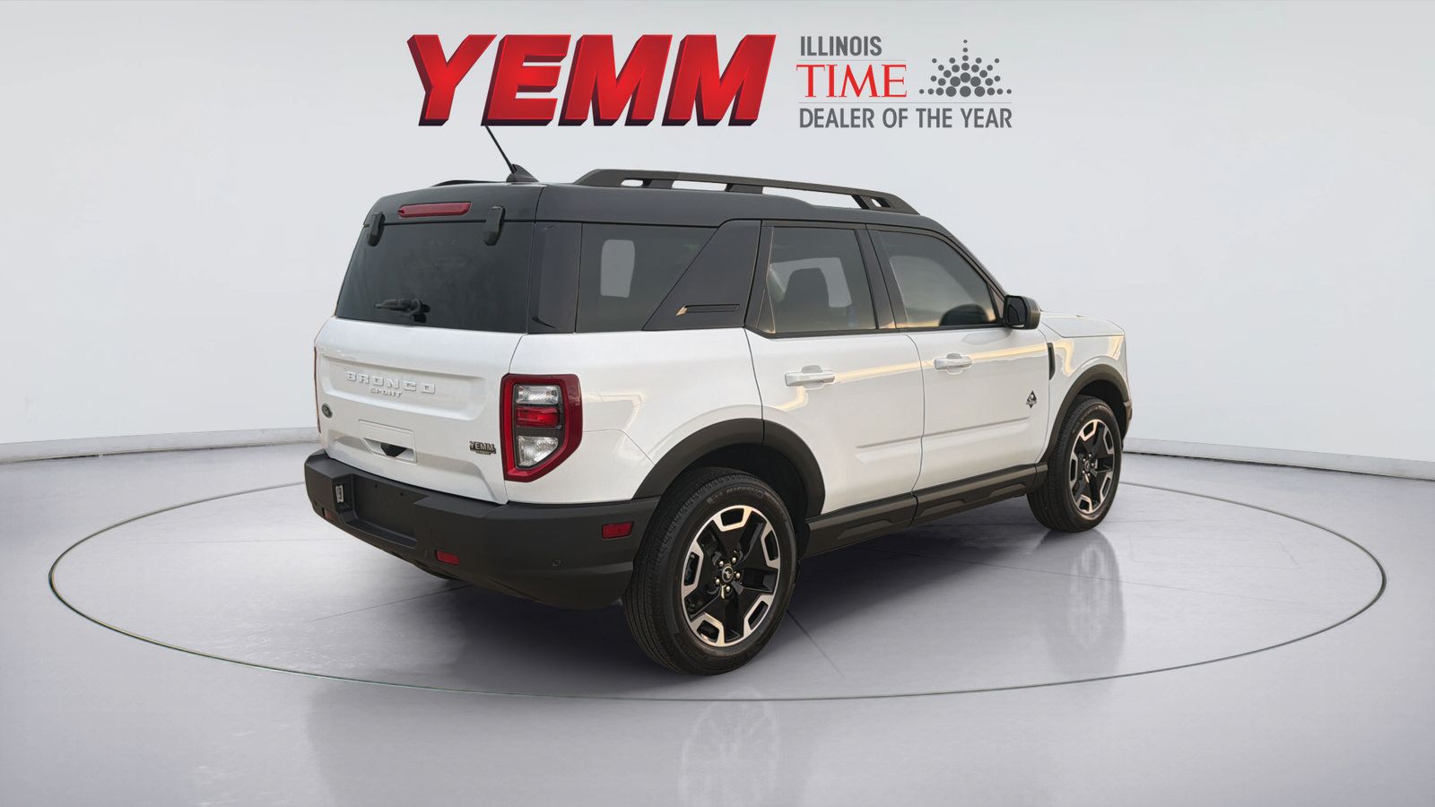 Used 2024 Ford Bronco Sport Outer Banks w/ Tech Package AWD/4WD image 11