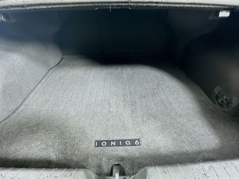 Used 2024 Hyundai Ioniq 6 SE image 28