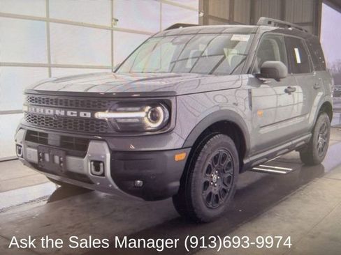 Used 2025 Ford Bronco Sport Badlands image 1