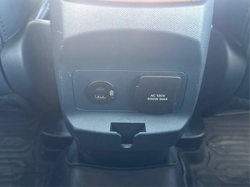 Used 2024 Ford Maverick Lariat w/ 4K Tow Package AWD/4WD image 29
