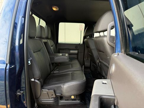 Used 2011 Ford F250 Lariat w/ Lariat Ultimate Pkg AWD/4WD image 27